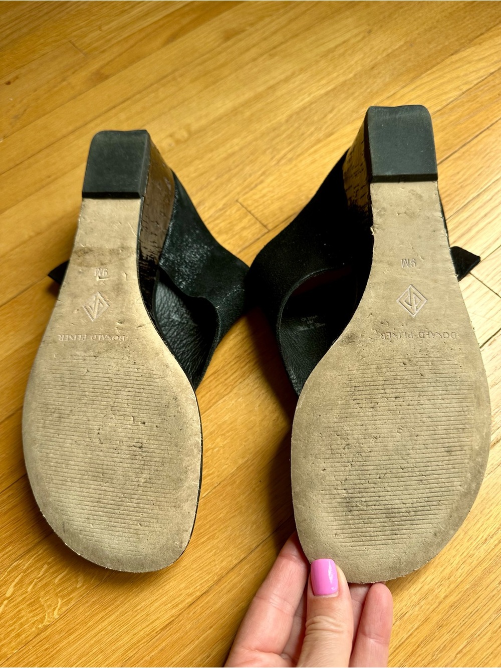 DONALD PLINER Black Women's Wedge Sandals with Silver Buckle Strap - Picture 5 of 5